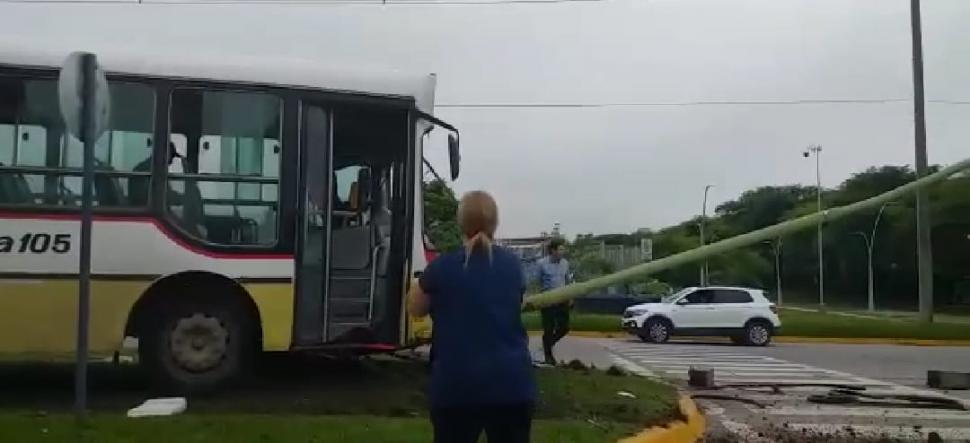 Yerba Buena Un Colectivo De La L Nea Se Qued Sin Frenos Radio