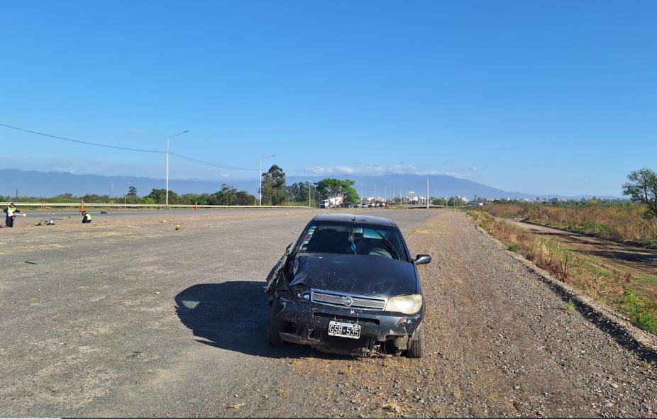 Choque entre un auto y una moto en la Ruta Nº9 | Radio Bicentenario - FM  103.3 en vivo - Tucuman