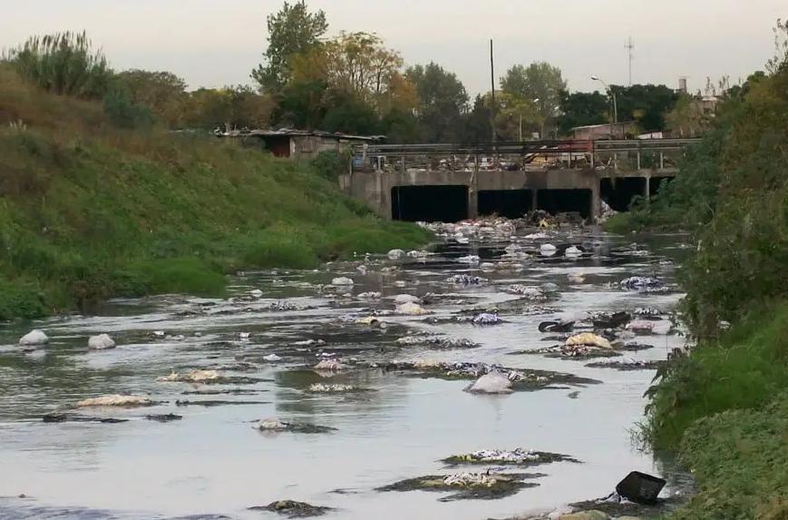 Contaminaci N En El R O Sal Advierten Que No Solo Hay Materia Fecal Hay Qu Micos Radio